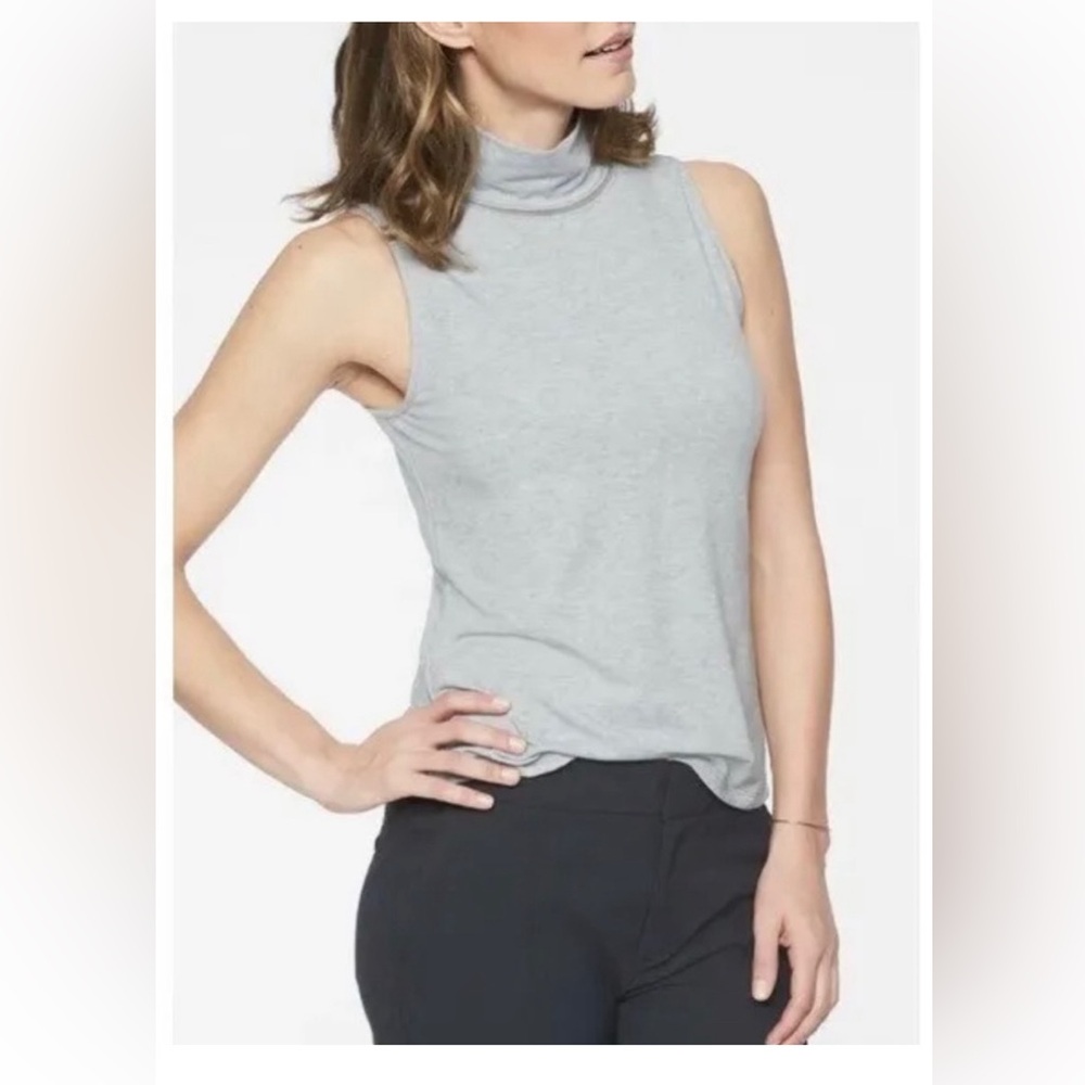 Athleta Mock Neck Tank - Size Small